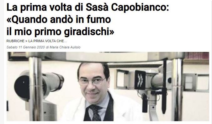 Il Signore dell'etere - Sasà Capobianco con i collaboratori di Radio Kiss Kiss durante un evento speciale